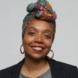 Foto da professora Elaine Vidal