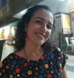 Foto da professora Ruth Espínola