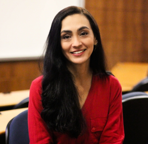 Foto da professora Alessandra Baiocchi