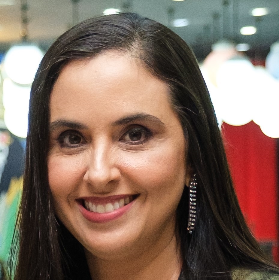 Foto da professora Cristina Palmeira