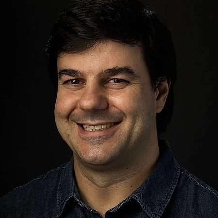 Foto do professor Rafael Nasser