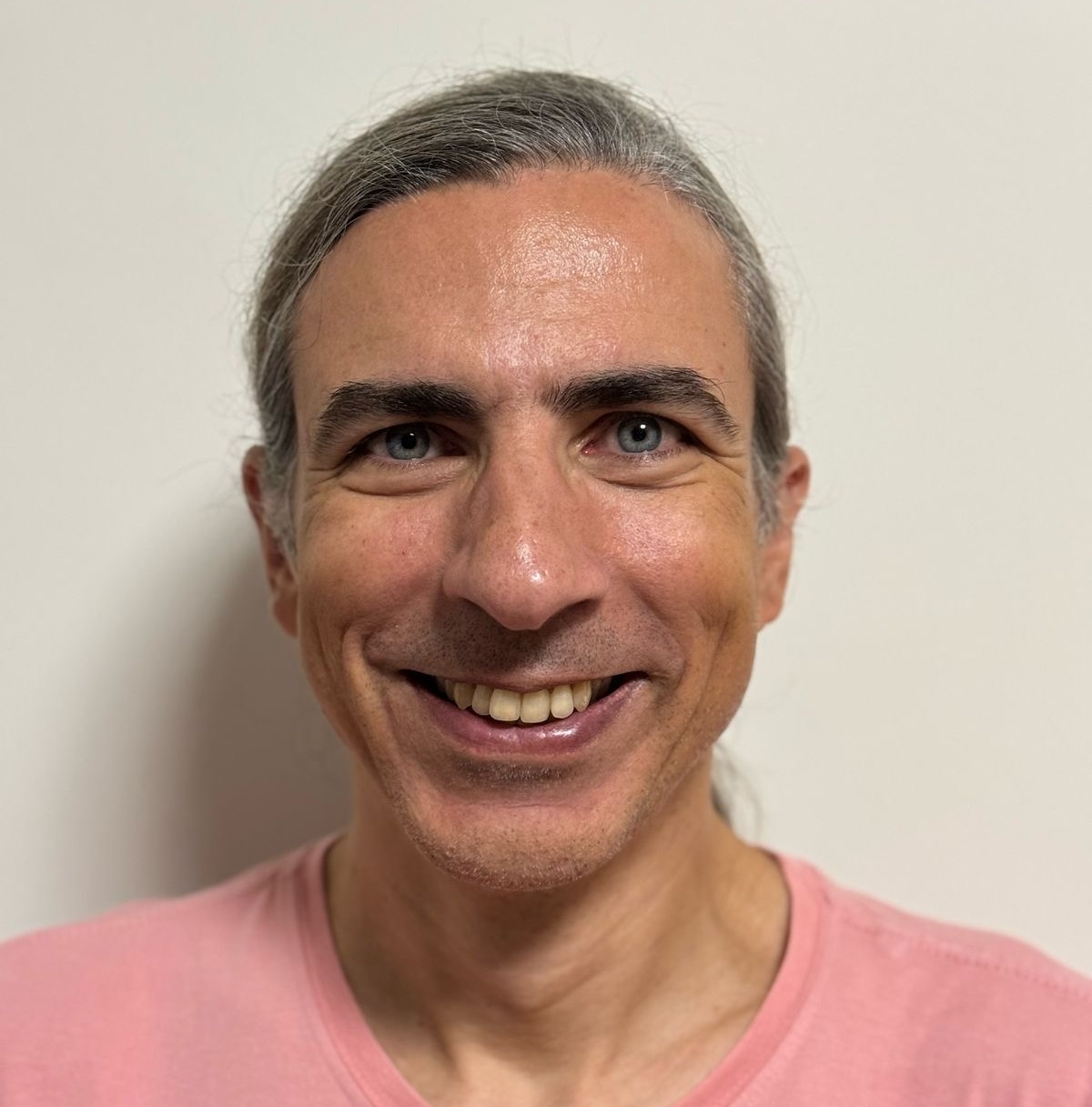 Foto do professor André Rocha