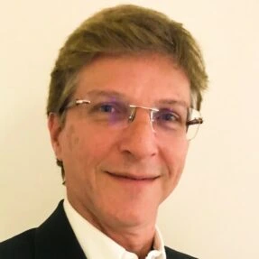 Foto da professora Daniel Kamlot
