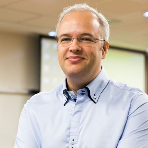 Foto do professor Leonardo Lima