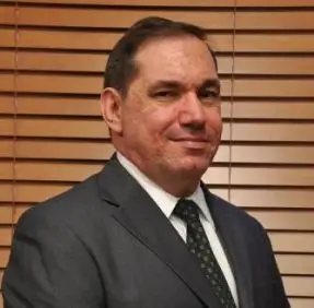 Foto do professor Marcelo Cabús Klötzle