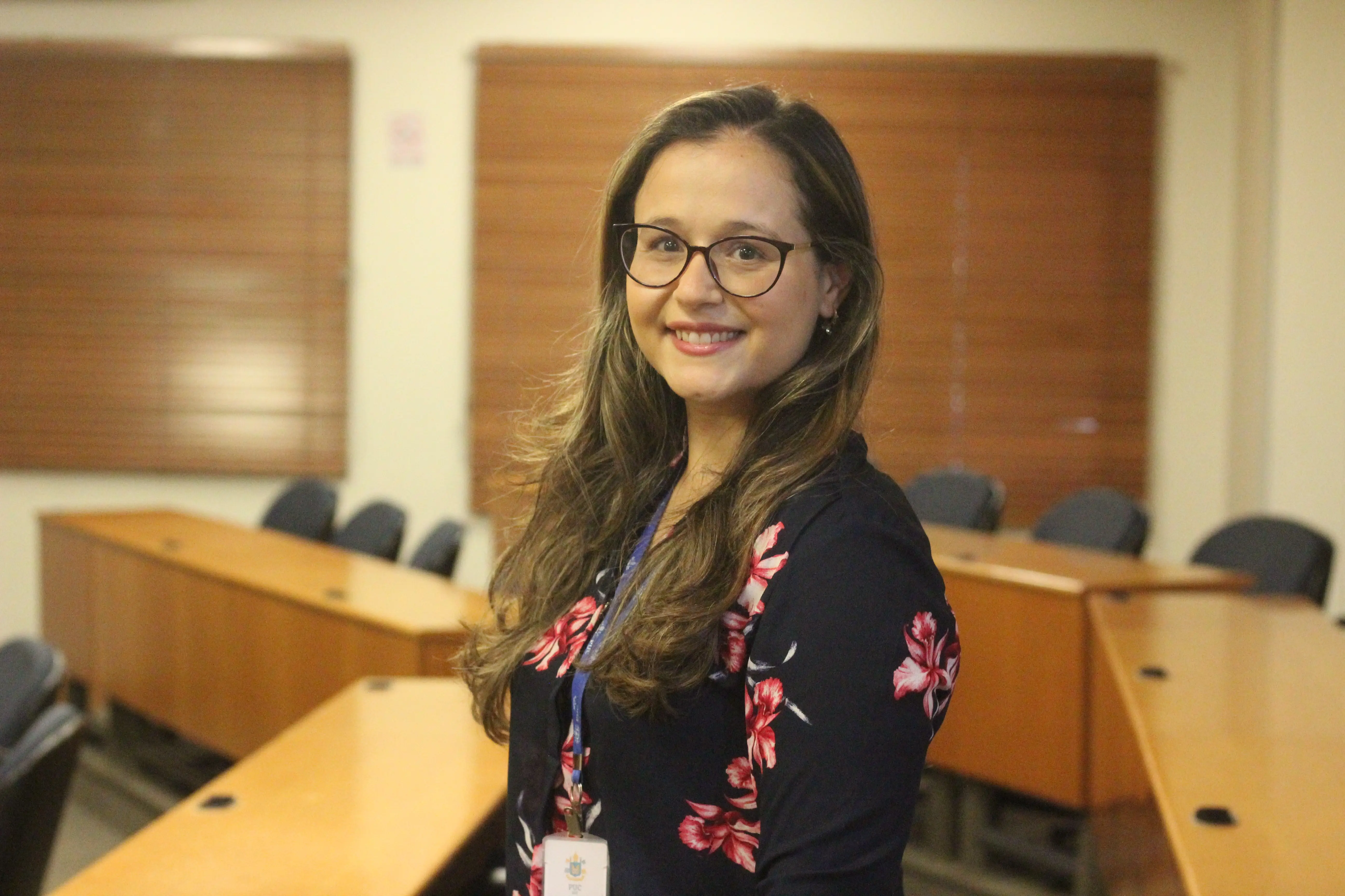 Foto da Professora Naielly Marques