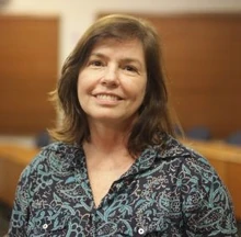 Foto do professor Sylvia Moraes
